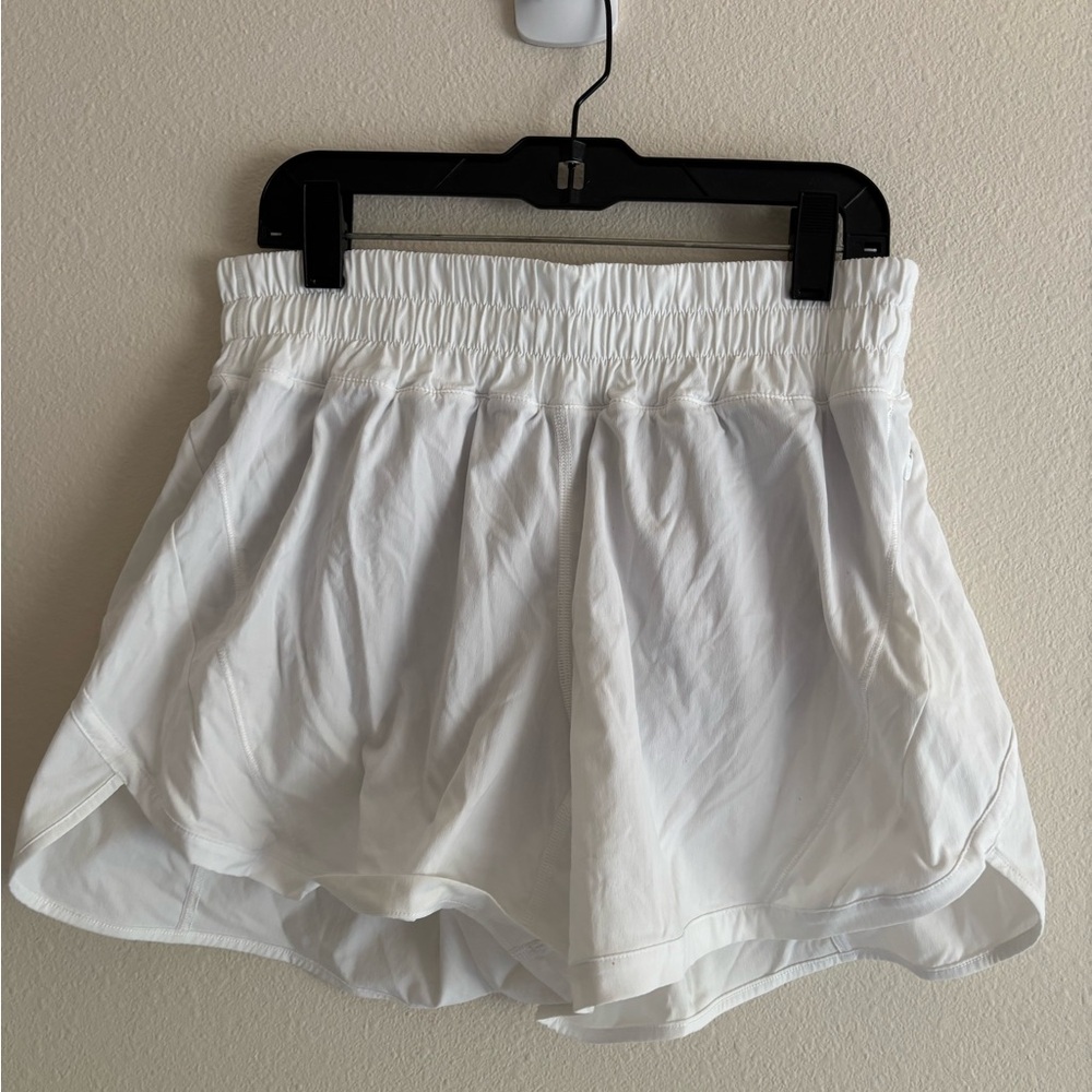 Lululemon White Women's Shorts